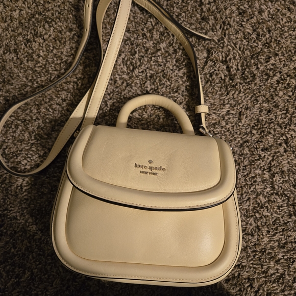 Kate Spade Cream Handbag - Picture 2 of 7